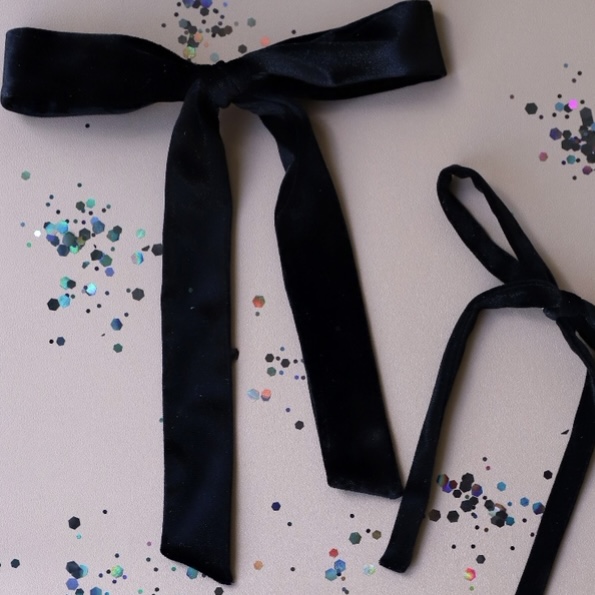 Siyah Velvet Bow